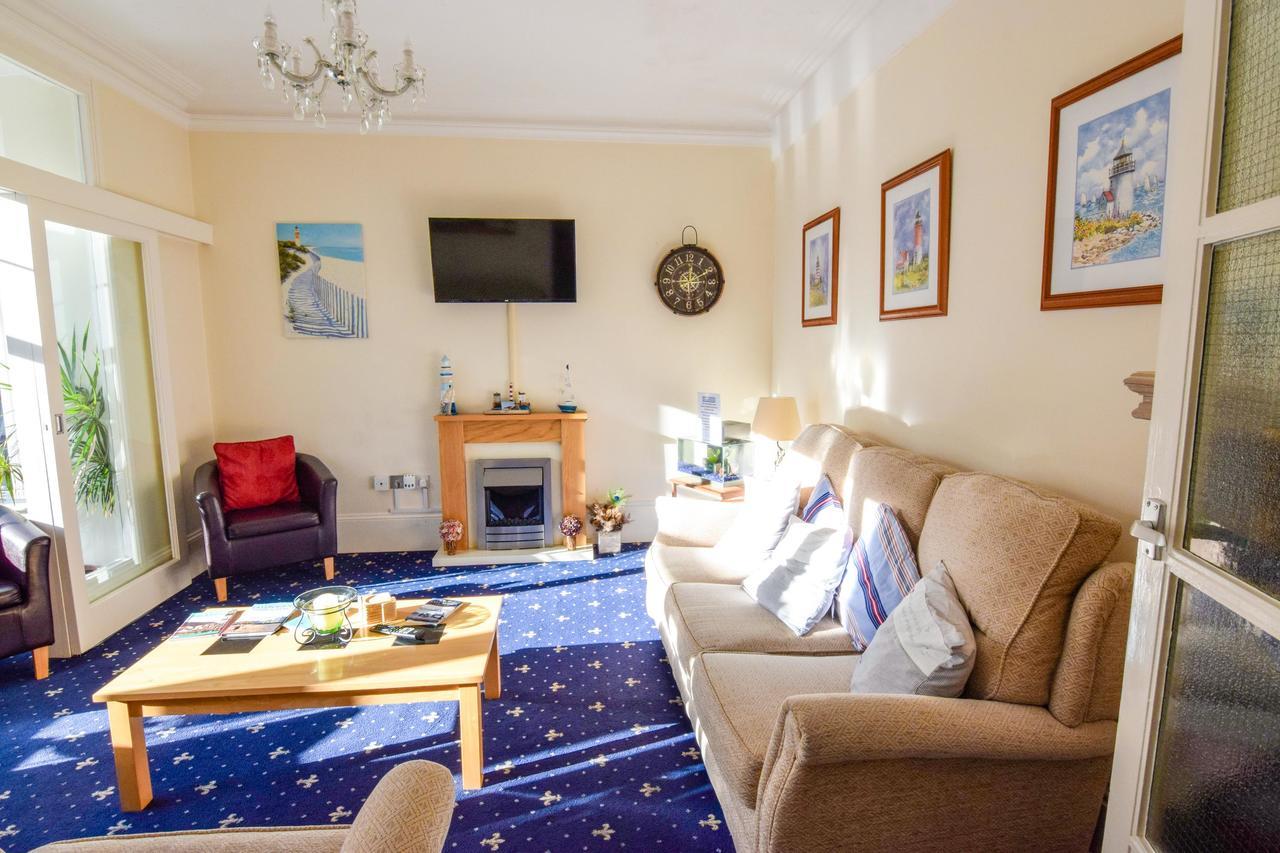 Eastbourne Reymar Bed & Breakfast Bagian luar foto