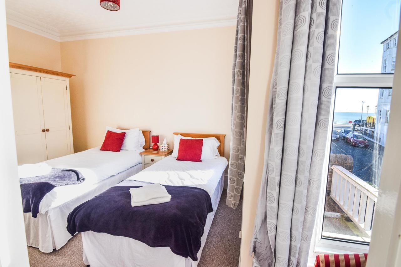 Eastbourne Reymar Bed & Breakfast Bagian luar foto
