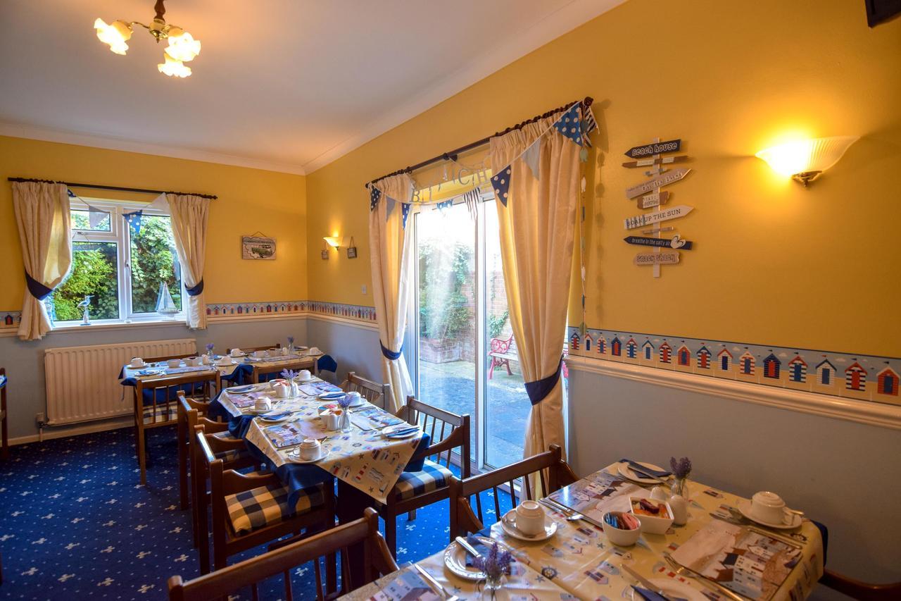 Eastbourne Reymar Bed & Breakfast Bagian luar foto