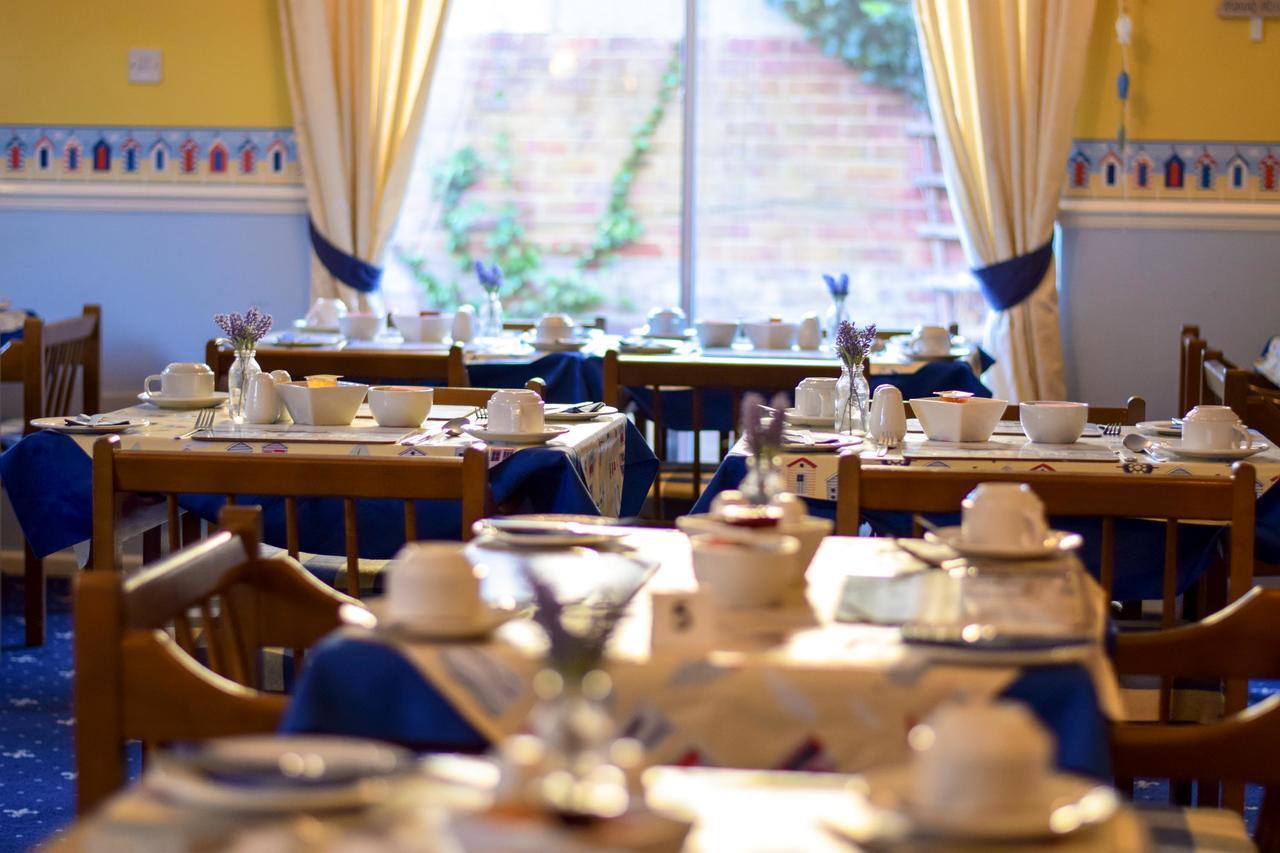 Eastbourne Reymar Bed & Breakfast Bagian luar foto