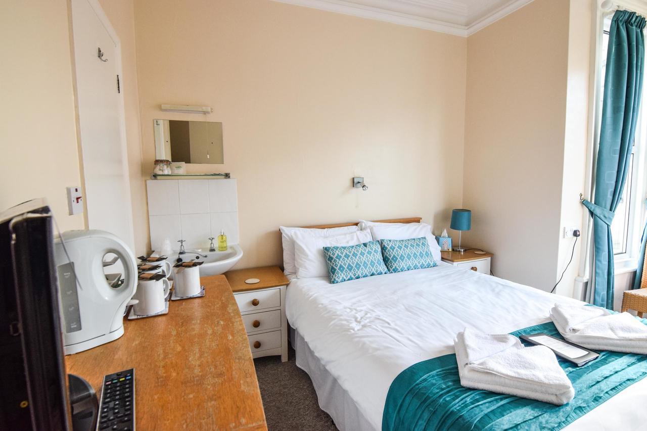 Eastbourne Reymar Bed & Breakfast Bagian luar foto