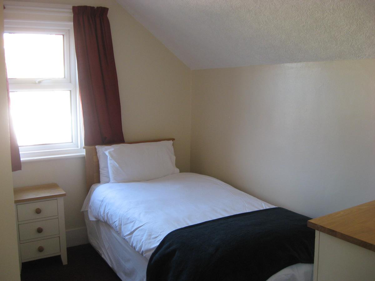 Eastbourne Reymar Bed & Breakfast Bagian luar foto