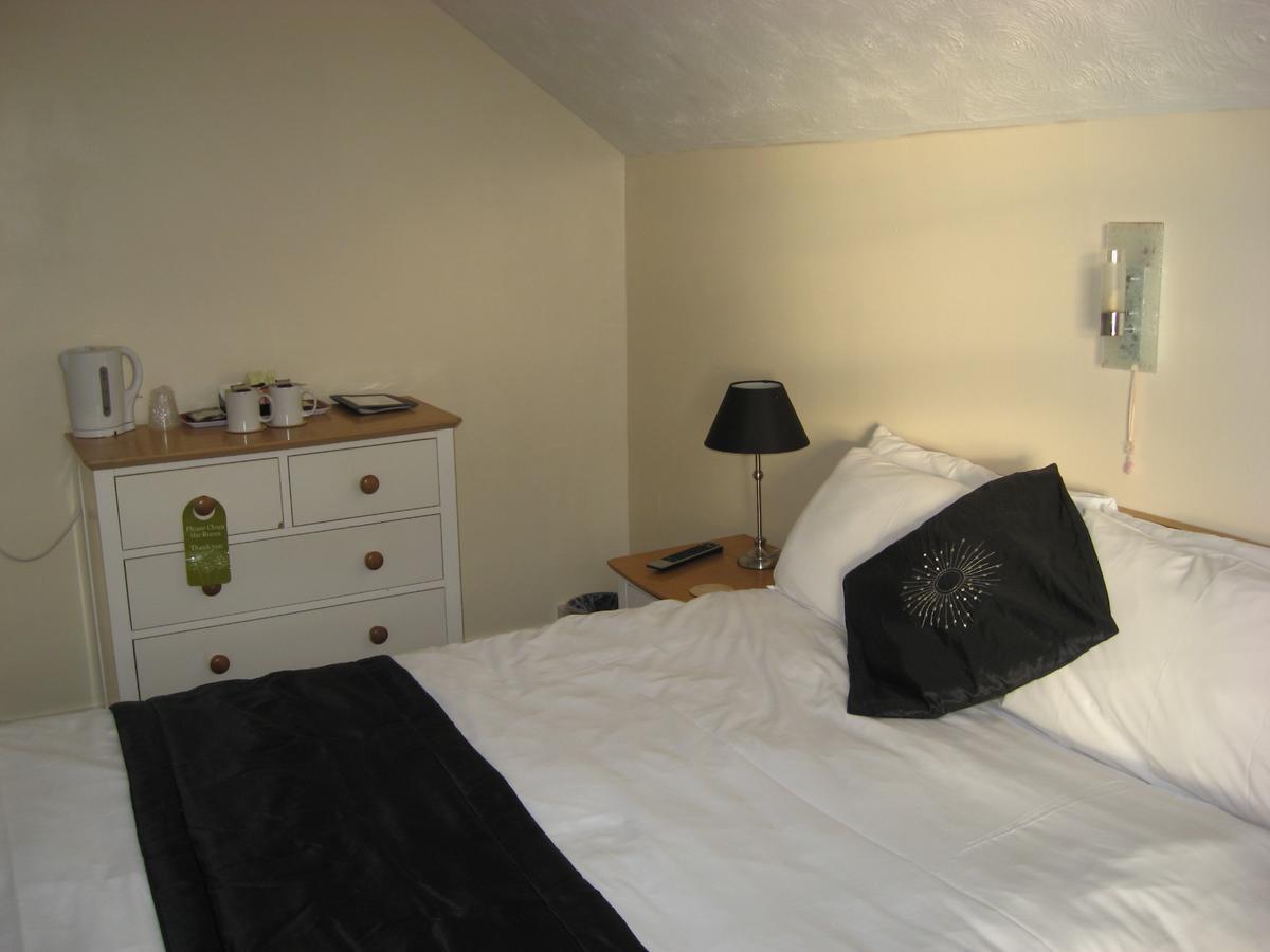 Eastbourne Reymar Bed & Breakfast Bagian luar foto