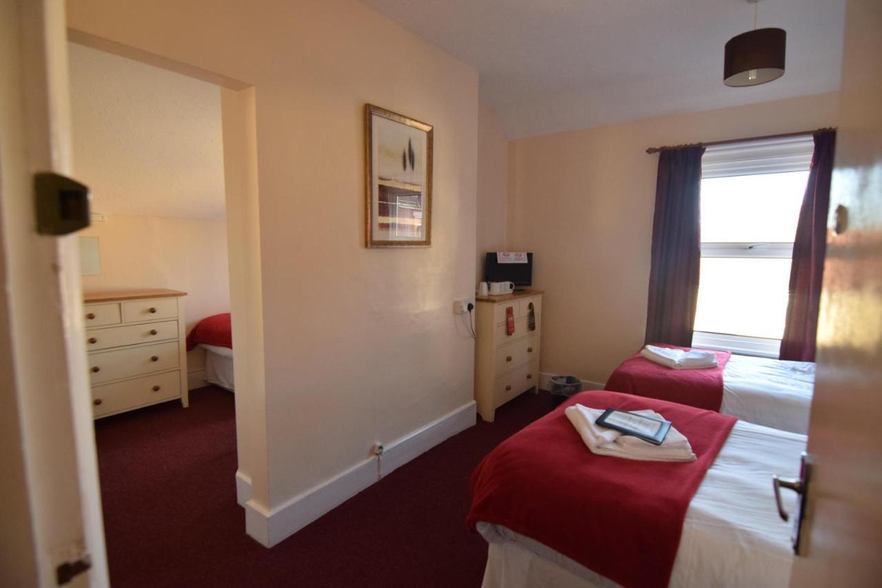 Eastbourne Reymar Bed & Breakfast Bagian luar foto